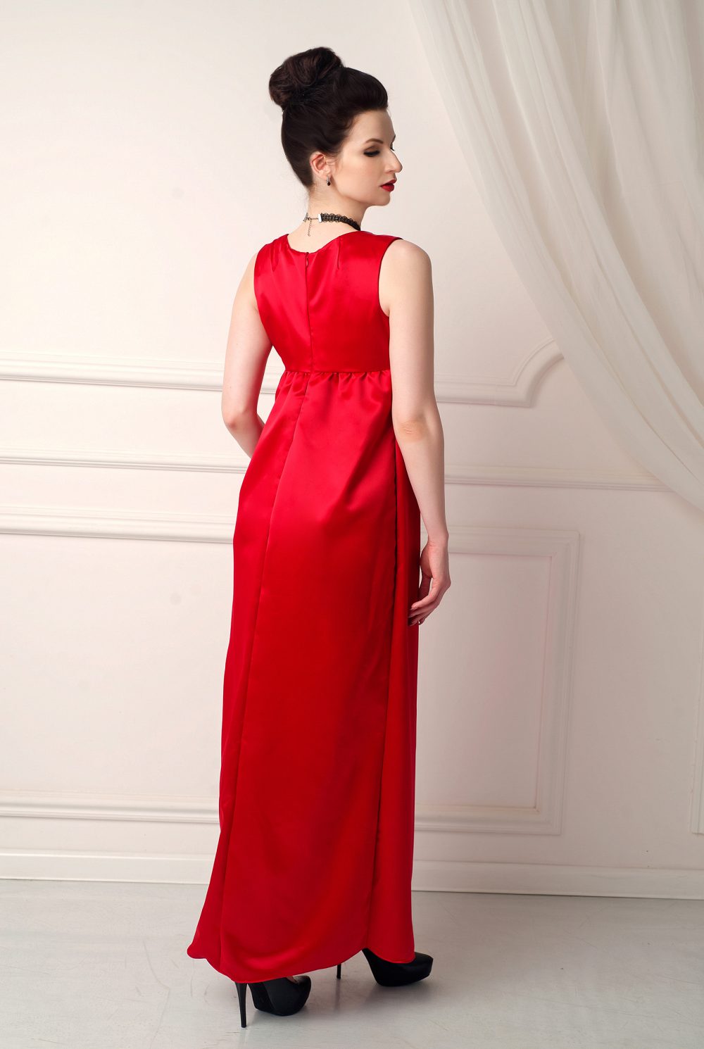 Красное вечернее атласное платье в стиле ампир "Титаник" Liubov Jbaai 3